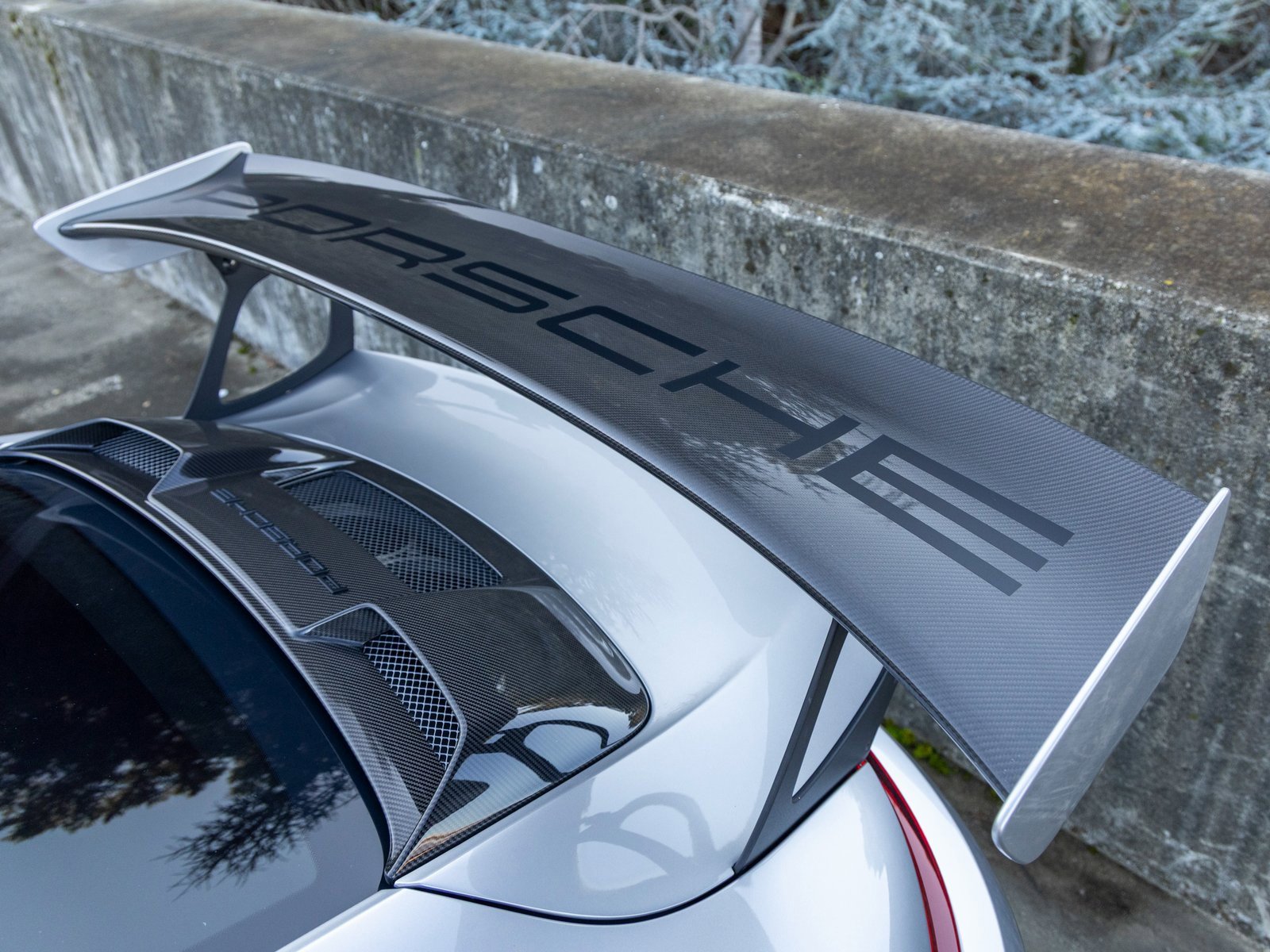 Certified 2018 Porsche 911 GT2 RS image 27