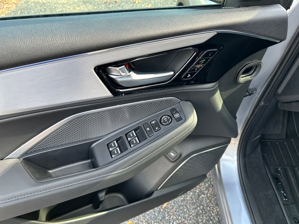 New 2026 Acura MDX SH-AWD image 13