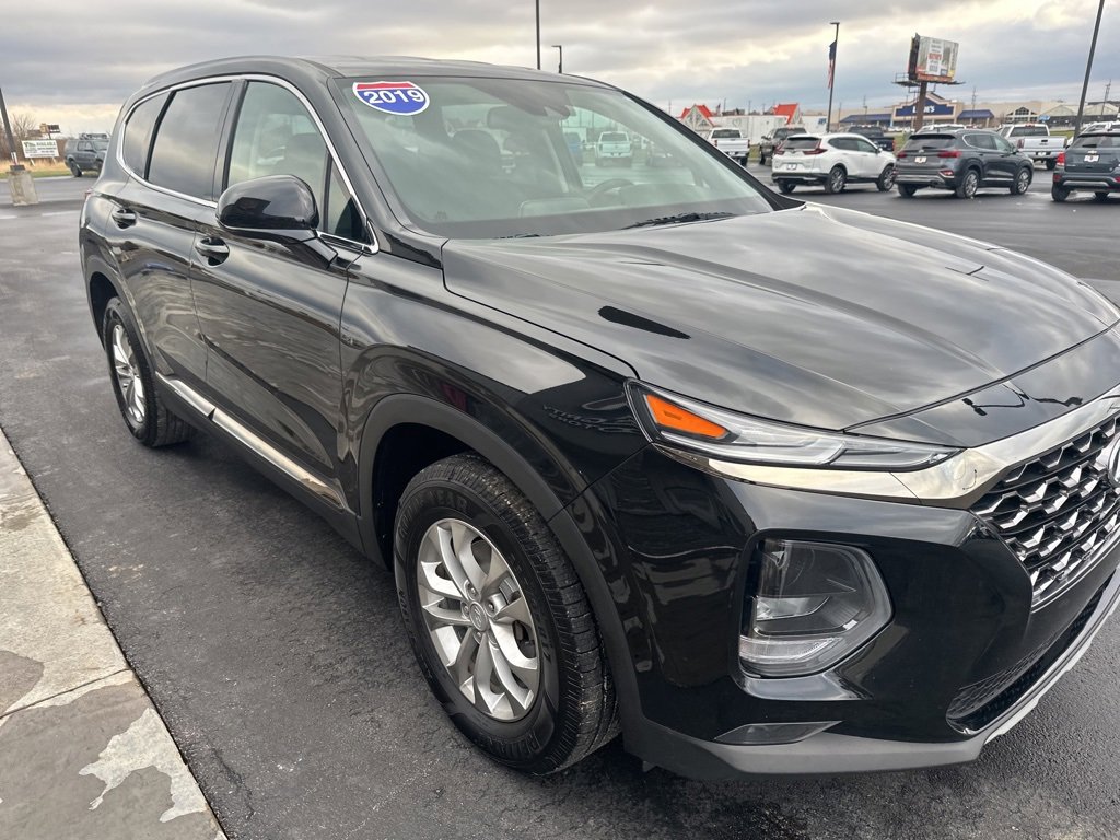 Used 2019 Hyundai Santa Fe SEL image 4