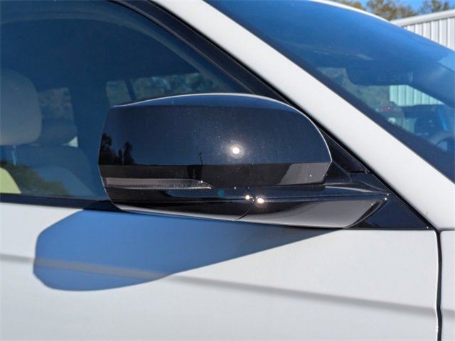 New 2025 Jeep Grand Cherokee Limited w/ Black Appearance Package image 12