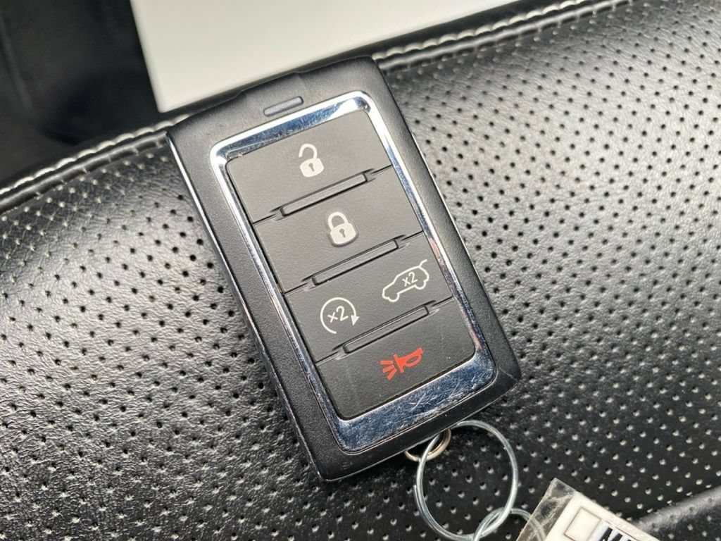 Used 2022 Jeep Grand Cherokee L Overland AWD/4WD image 22