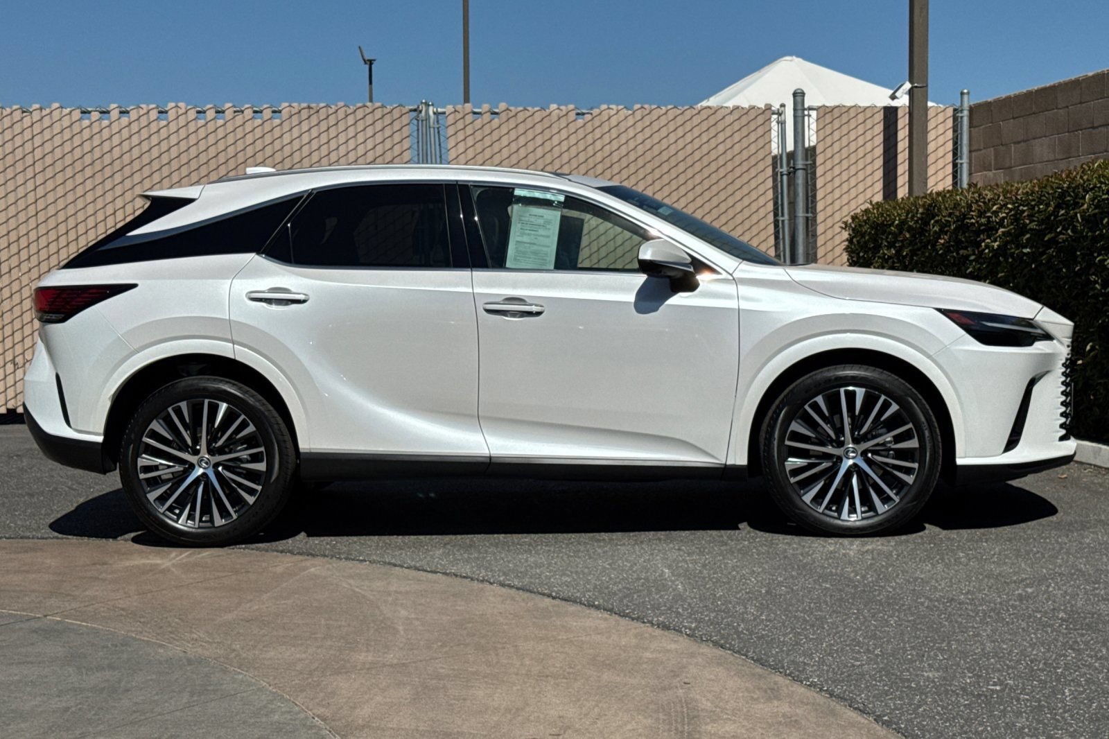 Certified 2023 Lexus RX 350 Premium Plus w/ Cold Area Package FWD image 3