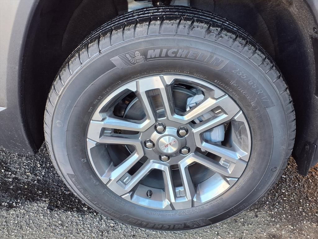 Used 2026 GMC Terrain Elevation image 4