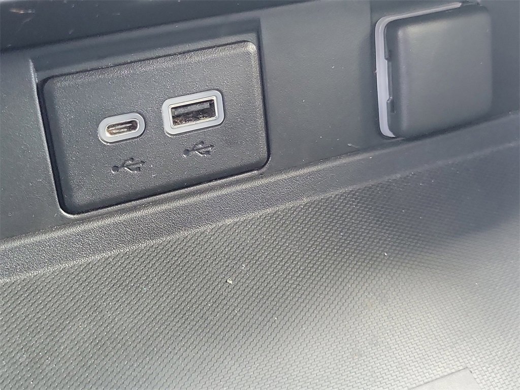 Used 2021 Chevrolet Suburban Z71 w/ Rear Media and Nav Package image 20