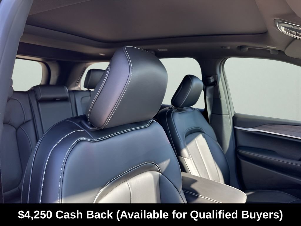New 2025 Jeep Grand Cherokee Limited AWD/4WD image 15