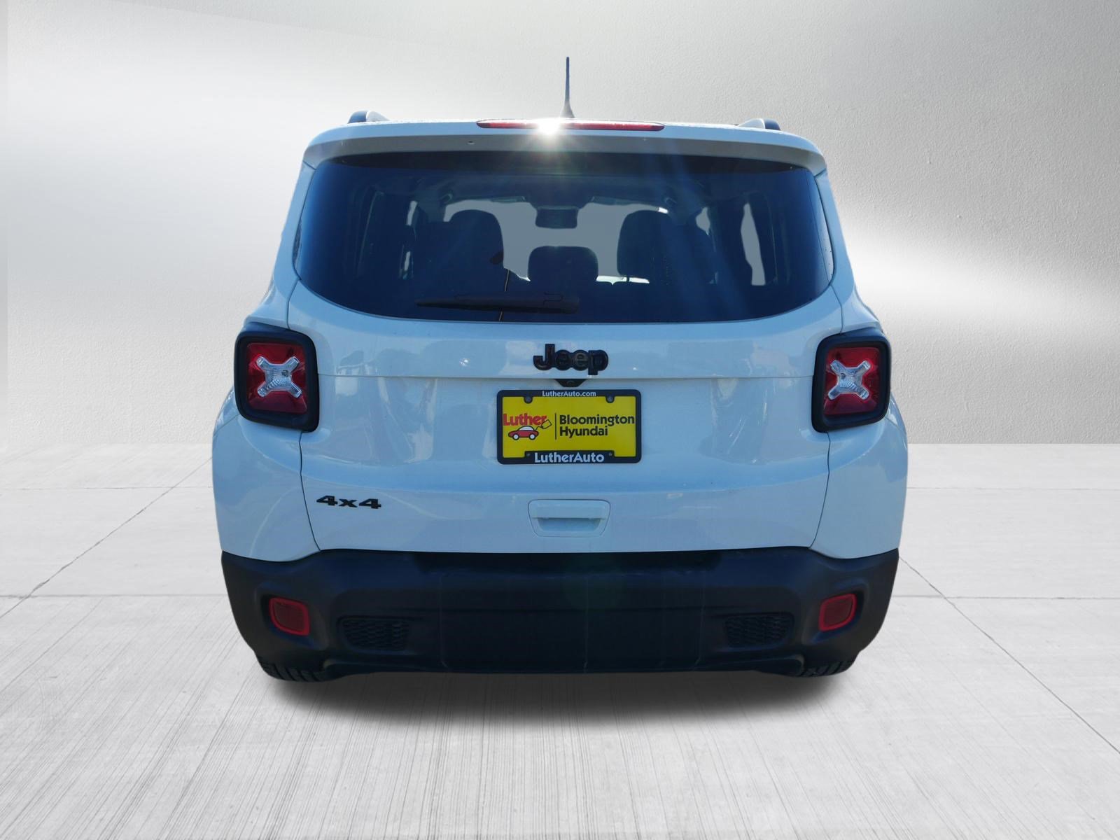 Used 2023 Jeep Renegade Altitude w/ Convenience Group I image 6