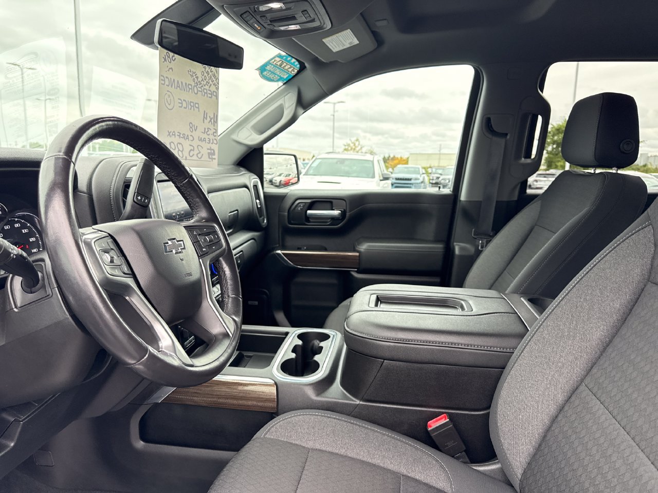 Used 2021 Chevrolet Silverado 1500 LT Trail Boss w/ Convenience Package II AWD/4WD image 13