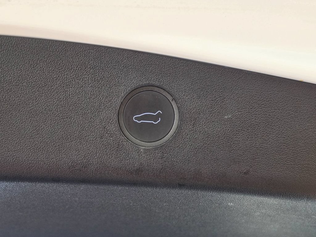 Used 2023 Tesla Model 3 Standard Range RWD image 21