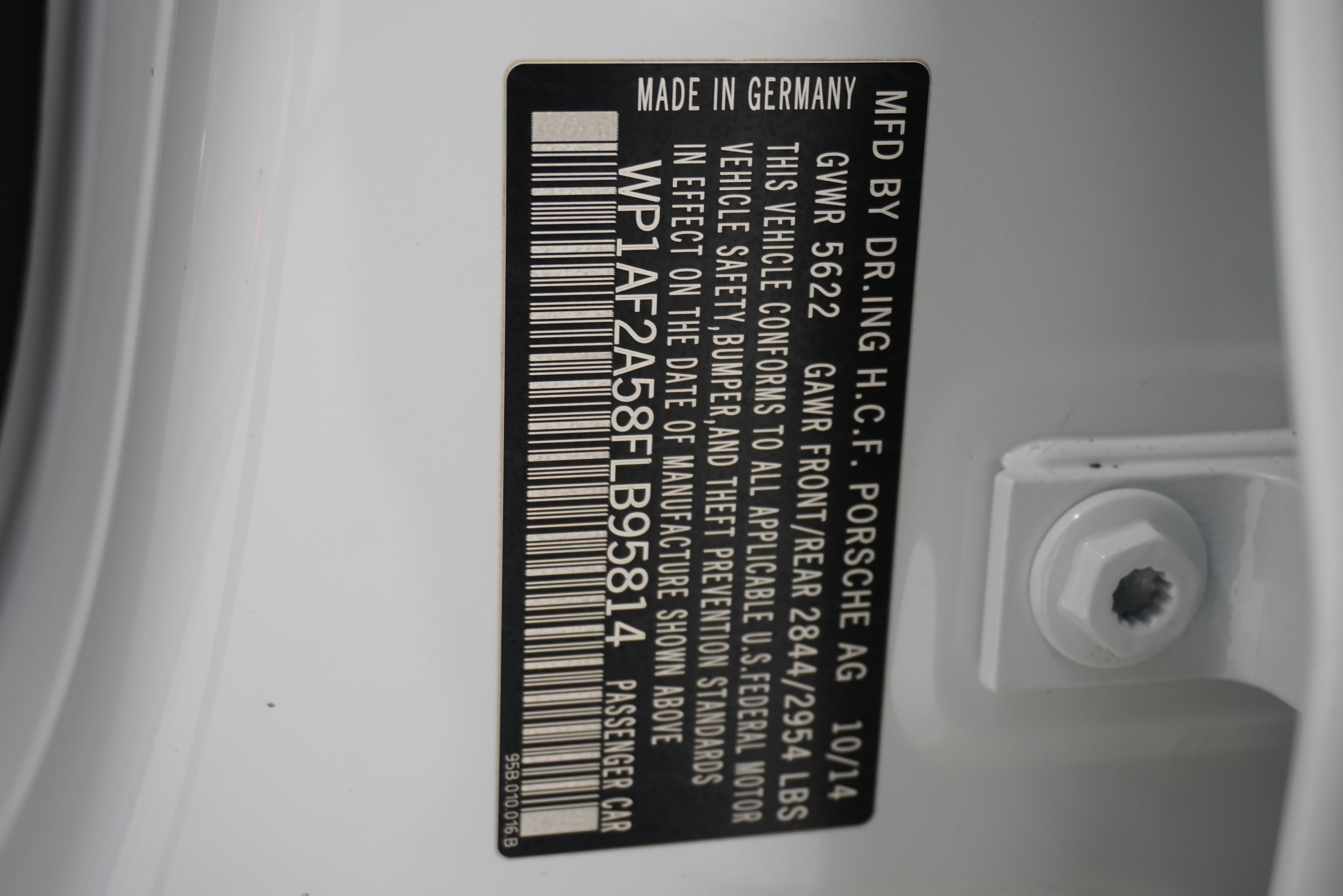 Used 2015 Porsche Macan Turbo image 29