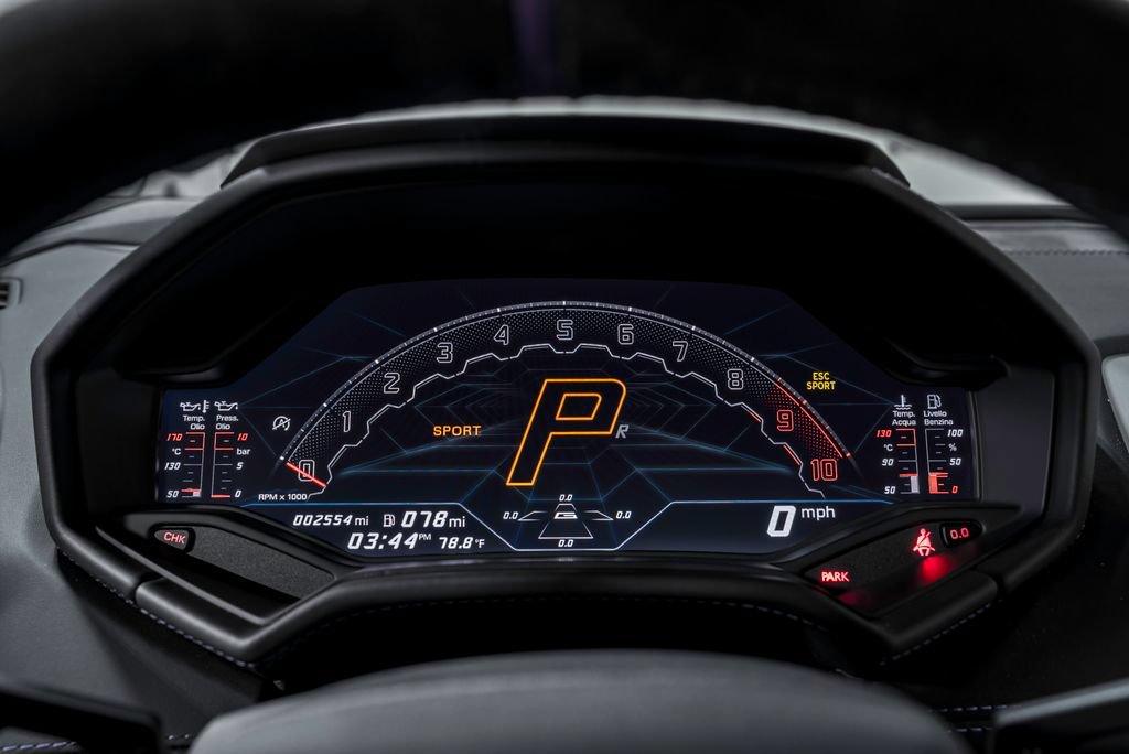 Used 2023 Lamborghini Huracan Tecnica RWD image 16