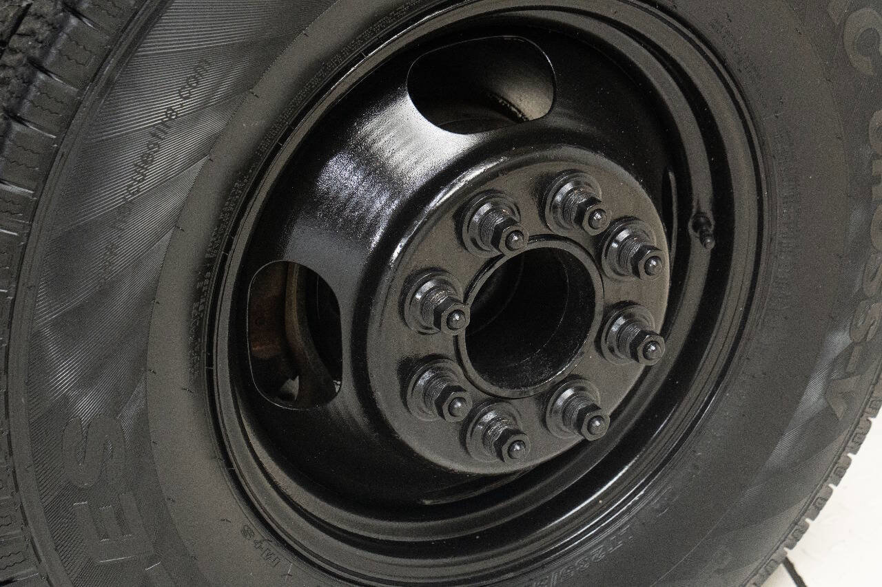 Used 2002 Chevrolet Silverado 3500 2WD Extended Cab image 60