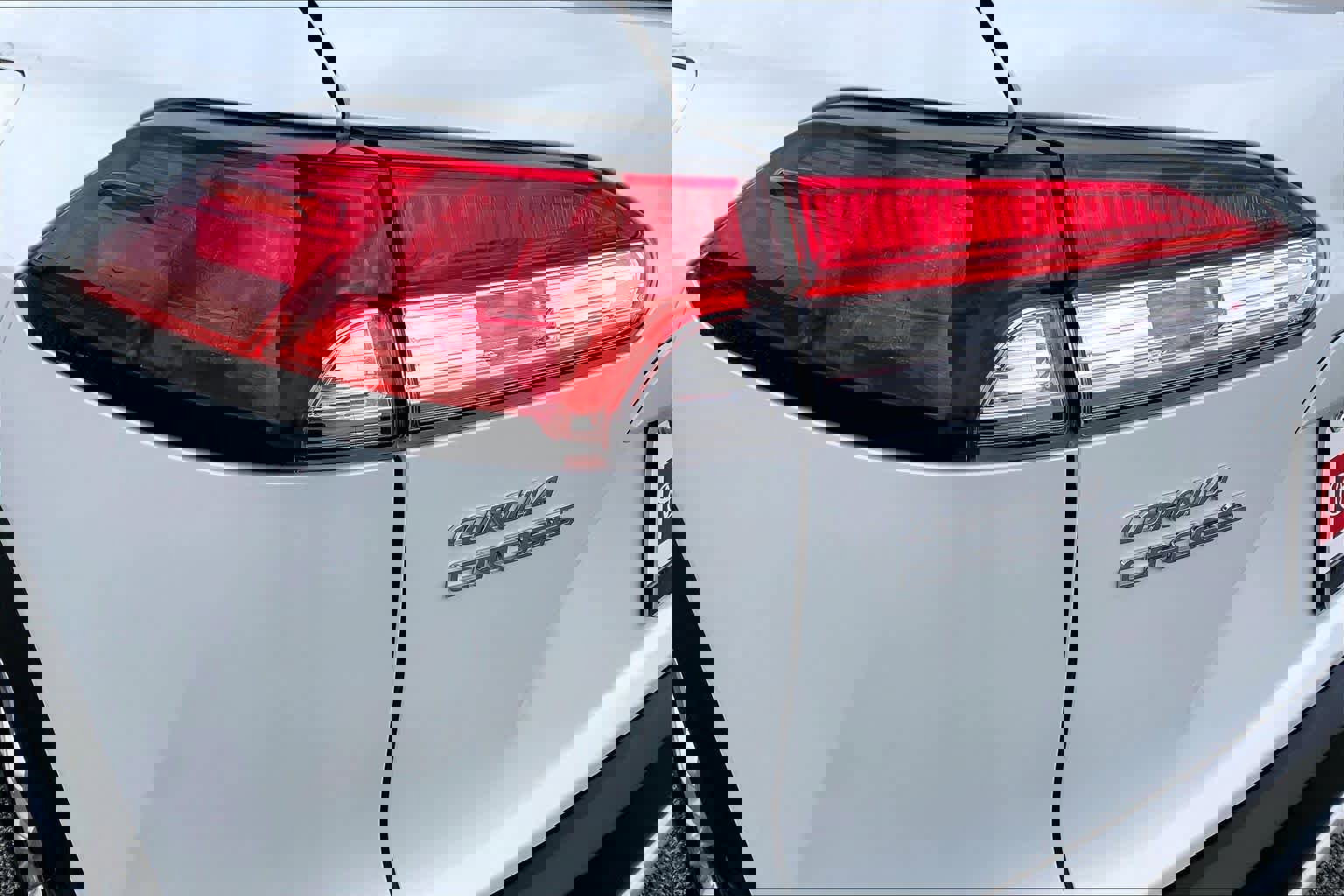 Used 2023 Toyota Corolla Cross LE FWD image 28