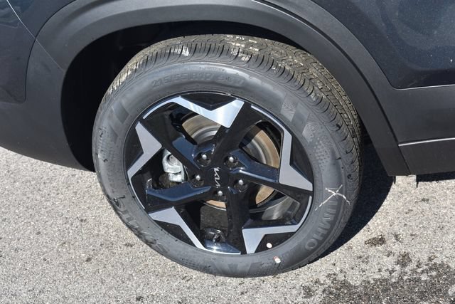 New 2026 Kia Seltos S AWD/4WD image 12