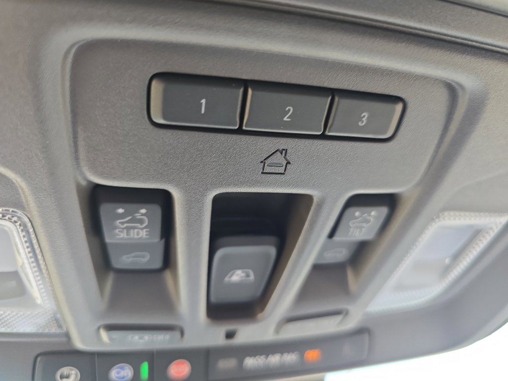 New 2026 Chevrolet Silverado 1500 LTZ w/ LTZ Premium Package image 31