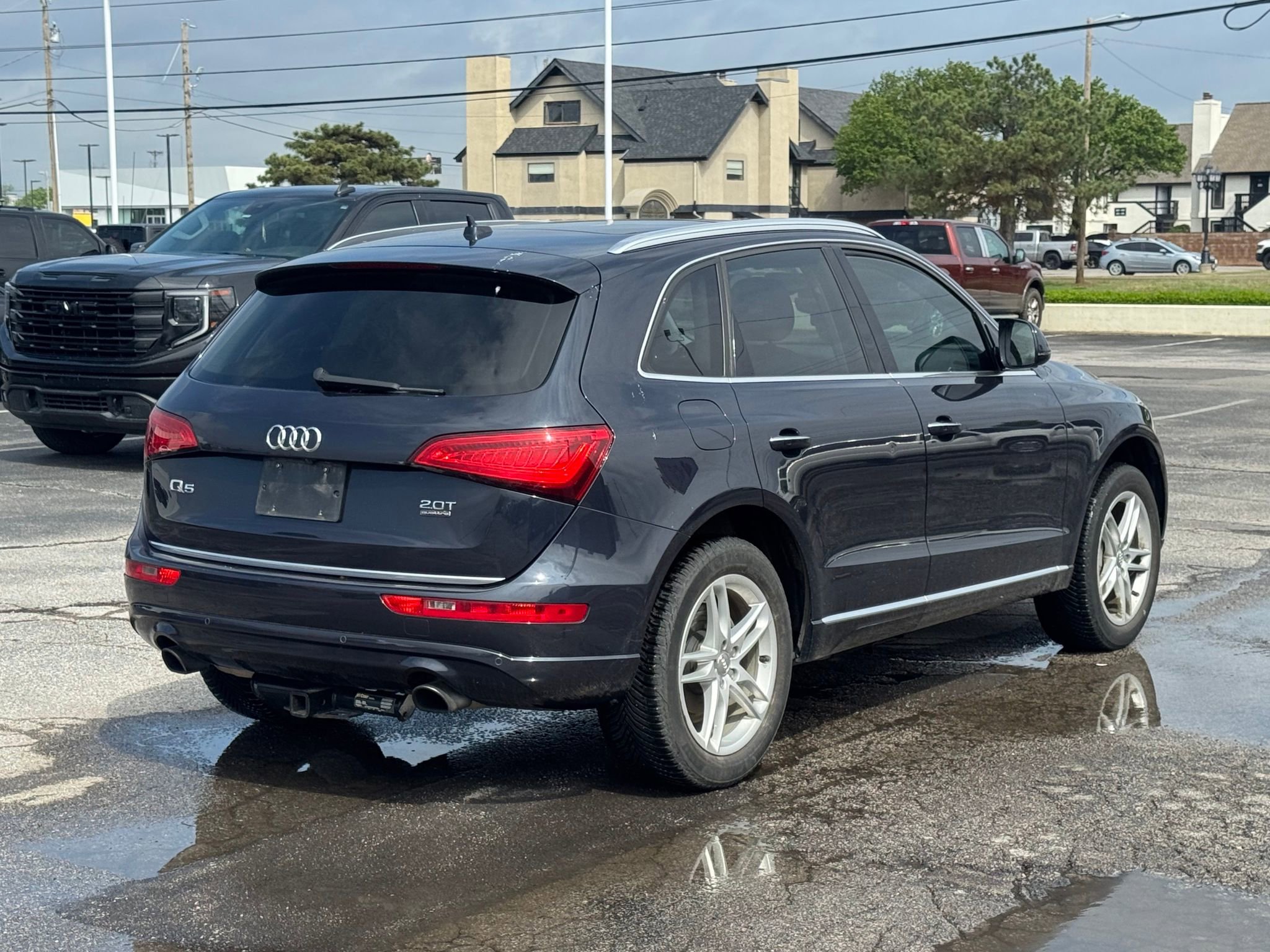 Used 2016 Audi Q5 2.0T Premium Plus w/ Technology Package AWD/4WD image 3