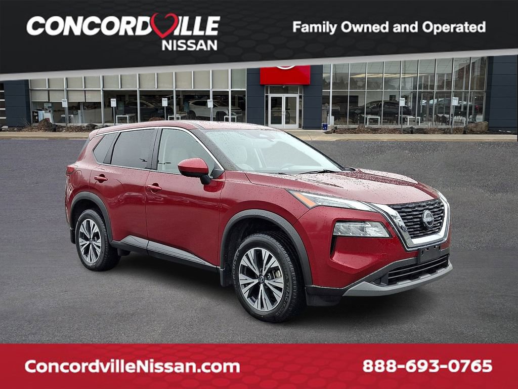 Used 2023 Nissan Rogue SV image 1