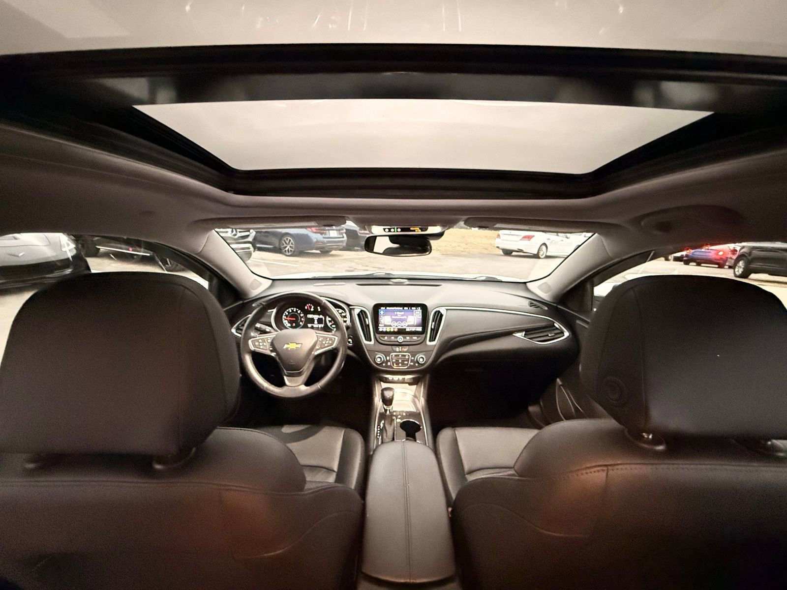 Used 2021 Chevrolet Malibu LT w/ Leather Package image 32