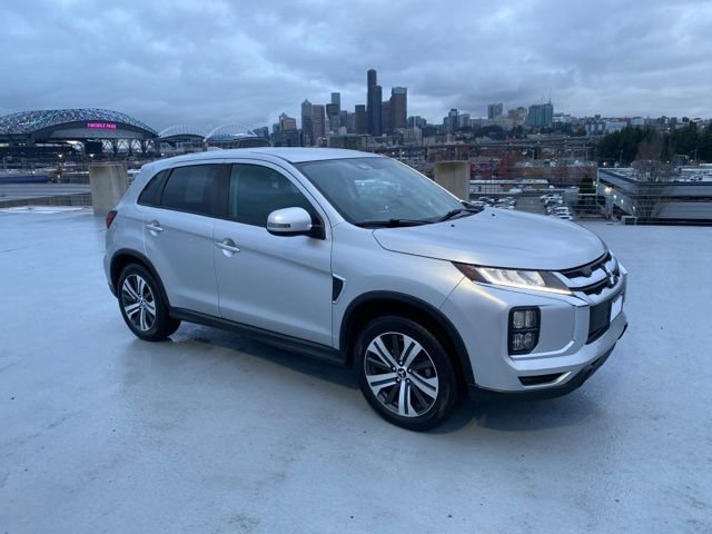 Used 2020 Mitsubishi Outlander Sport AWD image 1