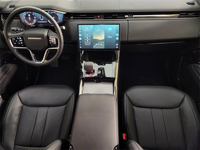 Used 2025 Land Rover Range Rover Sport SE image 4
