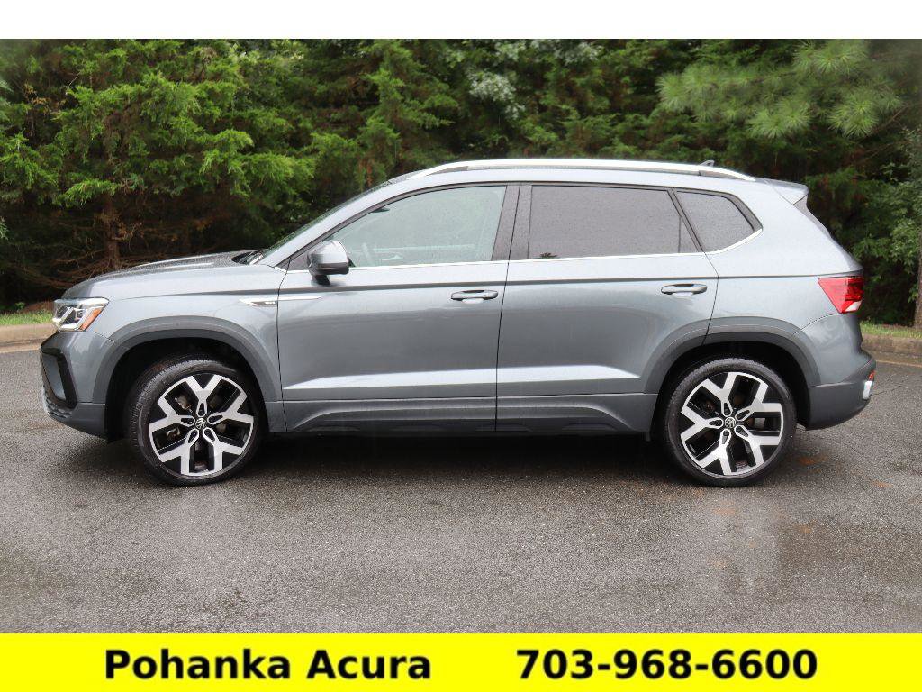 Used 2023 Volkswagen Taos SEL image 4