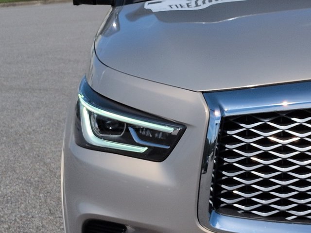 Used 2022 INFINITI QX80 Sensory w/ Cargo Package RWD image 11