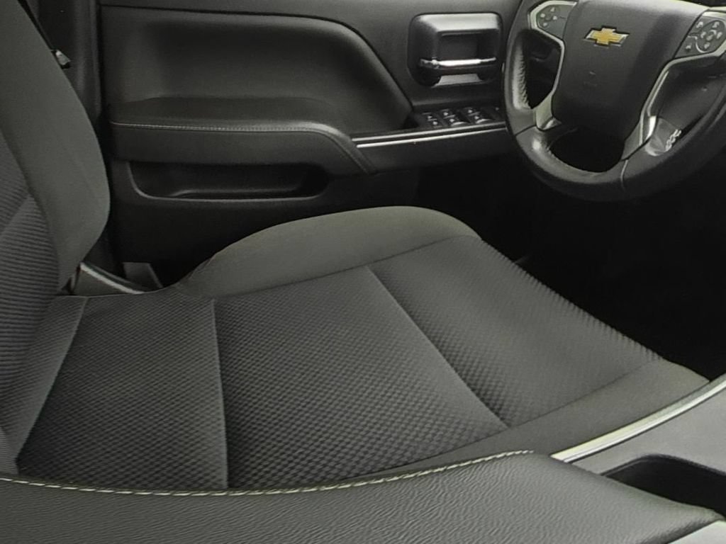 Used 2018 Chevrolet Silverado 1500 LT w/ All Star Edition AWD/4WD image 12