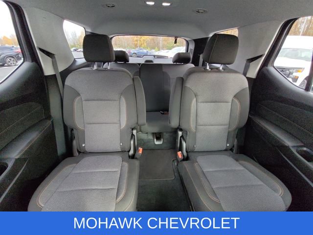Used 2020 Chevrolet Traverse LT w/ Driver Confidence II Package AWD/4WD image 14