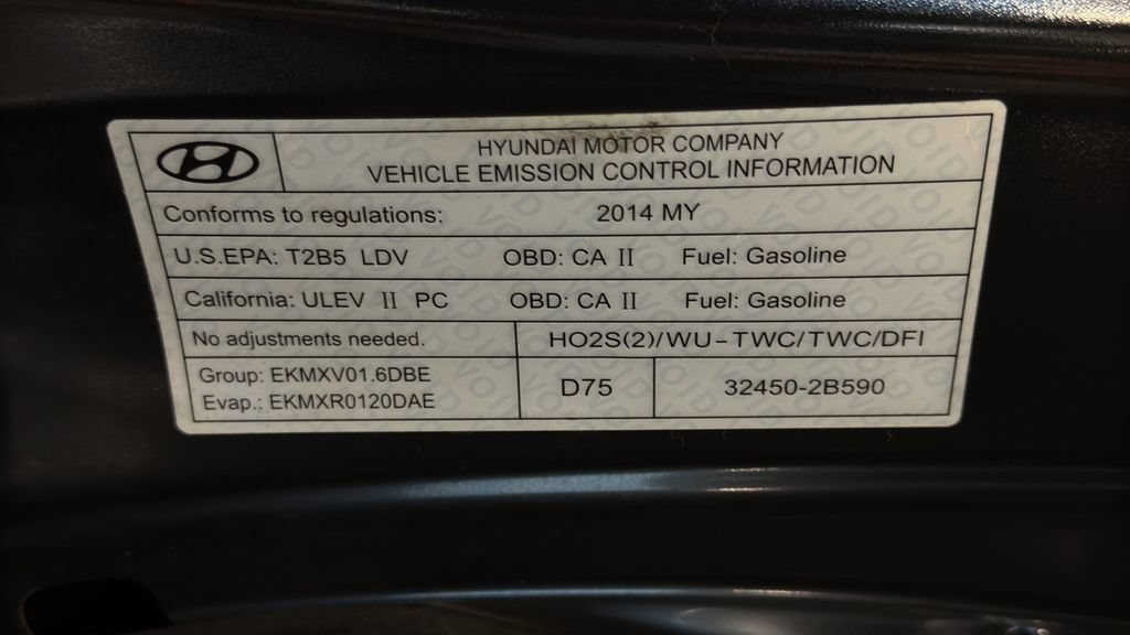 Used 2014 Hyundai Accent SE FWD image 38