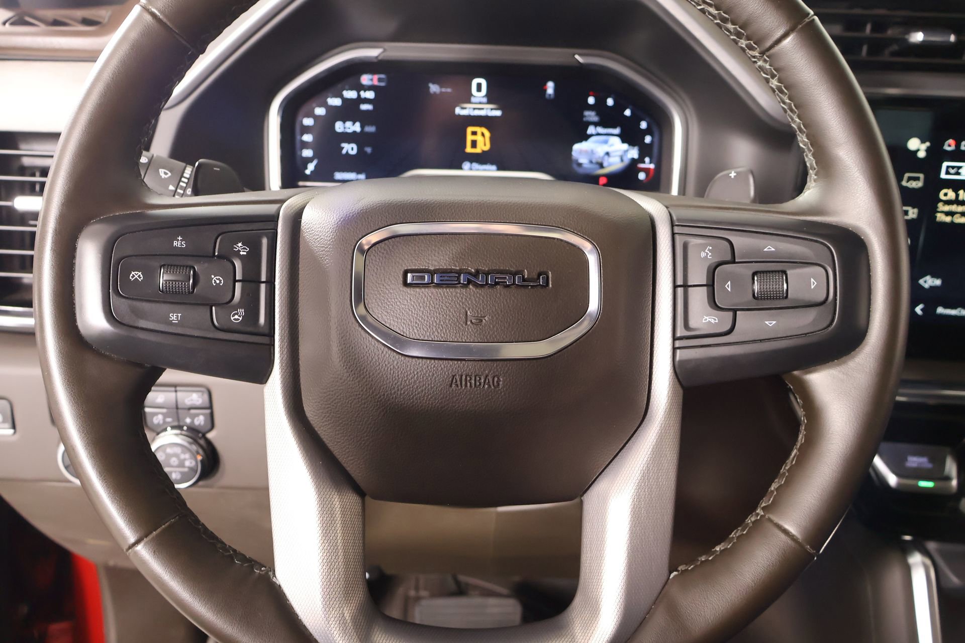 Used 2024 GMC Sierra 1500 Denali w/ Denali Reserve Package image 3