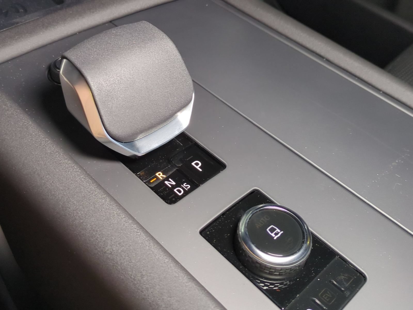 New 2026 Land Rover Discovery S AWD/4WD image 21