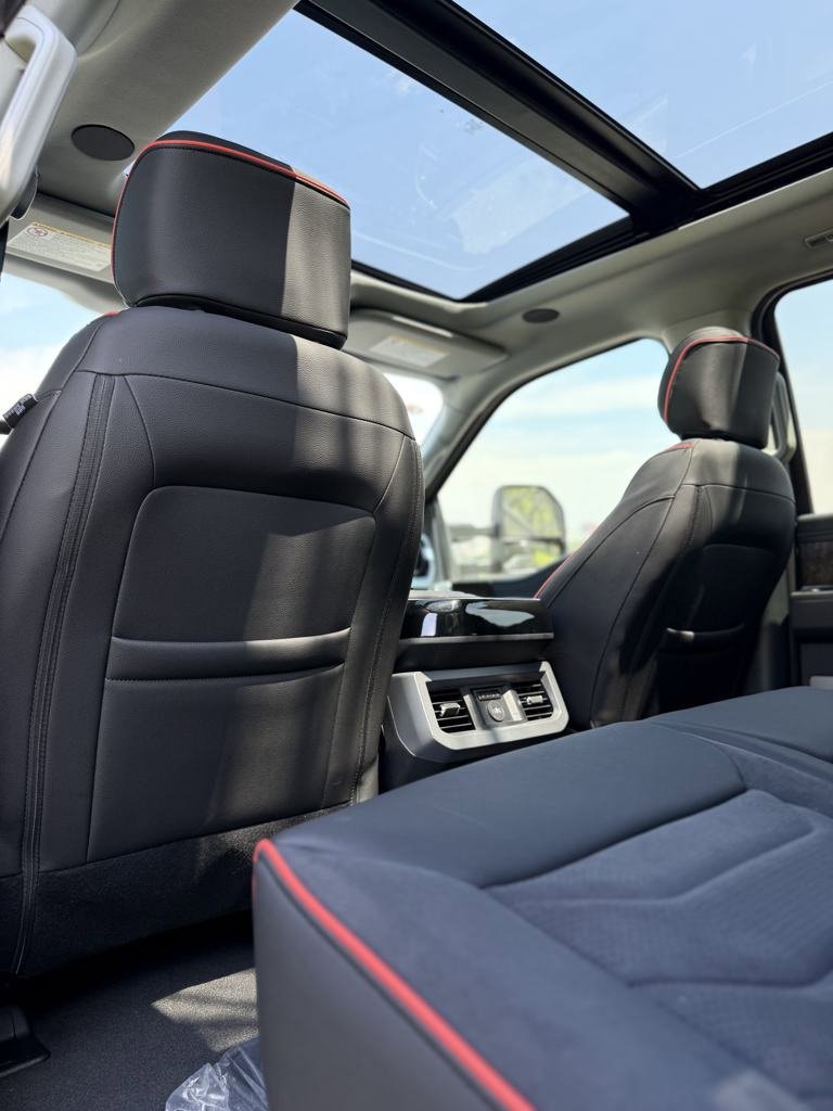 New 2025 Ford F250 Lariat w/ Lariat Ultimate Package image 22