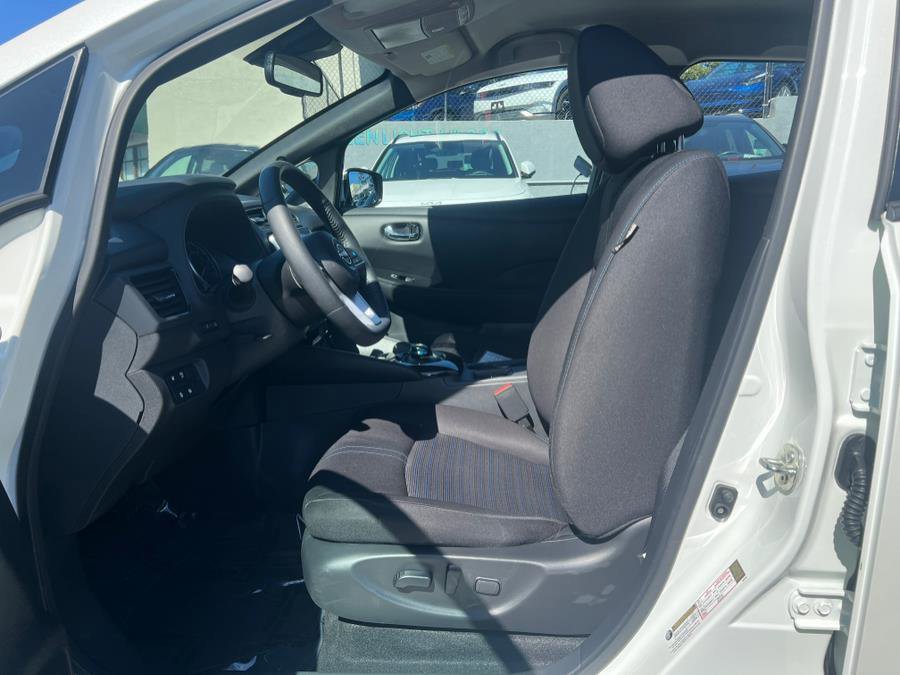 Used 2024 Nissan Leaf SV Plus image 10