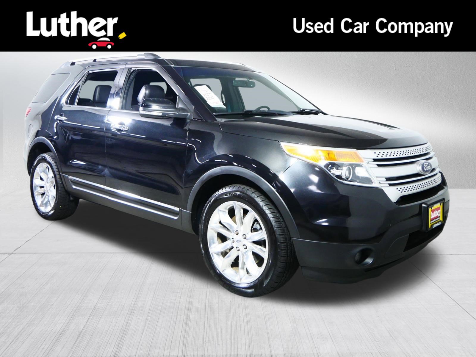 Used 2015 Ford Explorer XLT w/ Equipment Group 202B AWD/4WD image 1