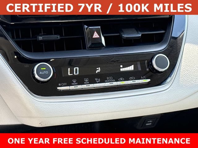 Used 2025 Toyota Corolla LE FWD image 21