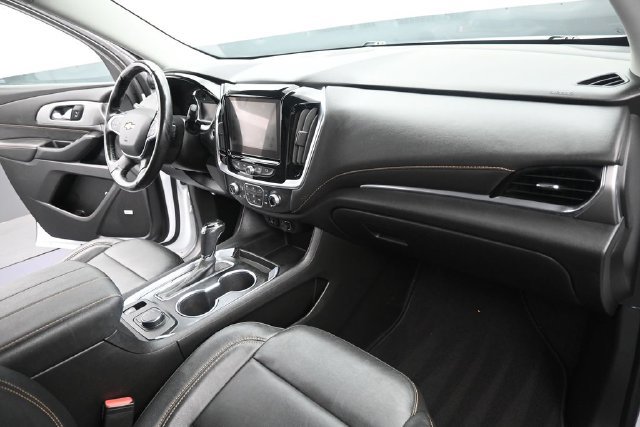 Used 2019 Chevrolet Traverse RS FWD image 12