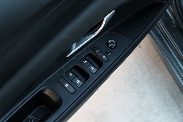 New 2026 Hyundai Elantra SE image 18