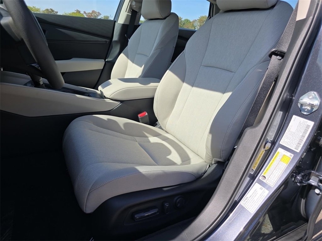 New 2025 Honda Accord SE image 23