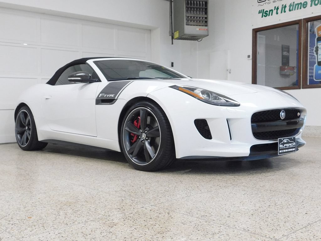 Used 2014 Jaguar F-TYPE S RWD image 4