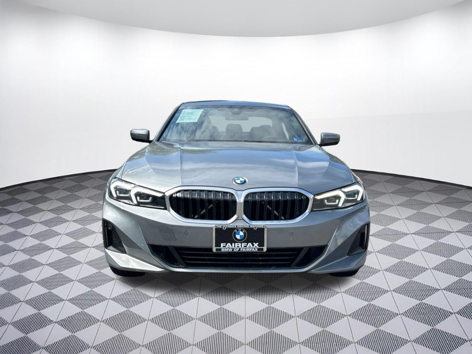 Used 2023 BMW 330i xDrive Sedan w/ Premium Package AWD/4WD image 6