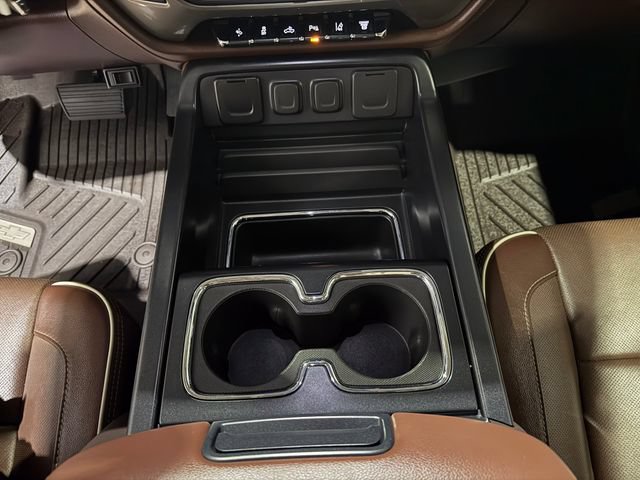 Used 2019 Chevrolet Silverado 3500 High Country w/ Duramax Plus Package AWD/4WD image 14