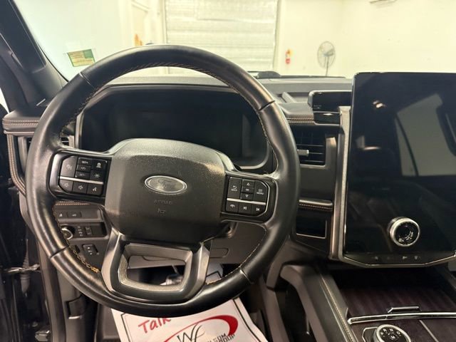 Used 2024 Ford Expedition Max Platinum image 18