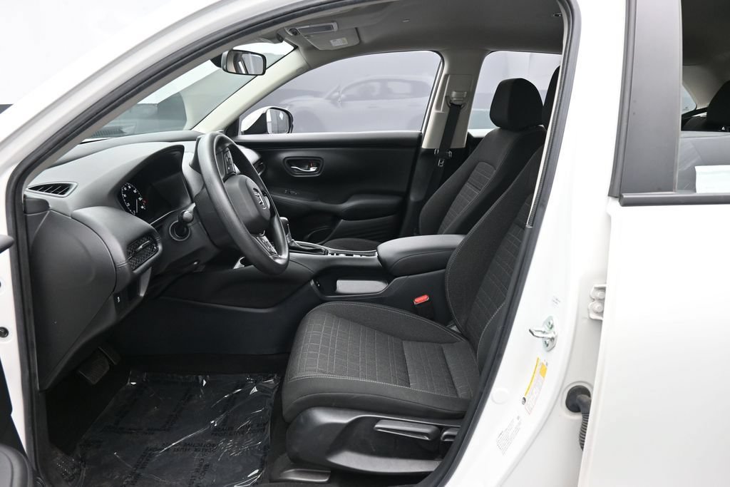 Certified 2024 Honda HR-V LX image 20