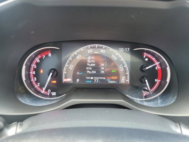 Used 2023 Toyota RAV4 XLE Premium image 20