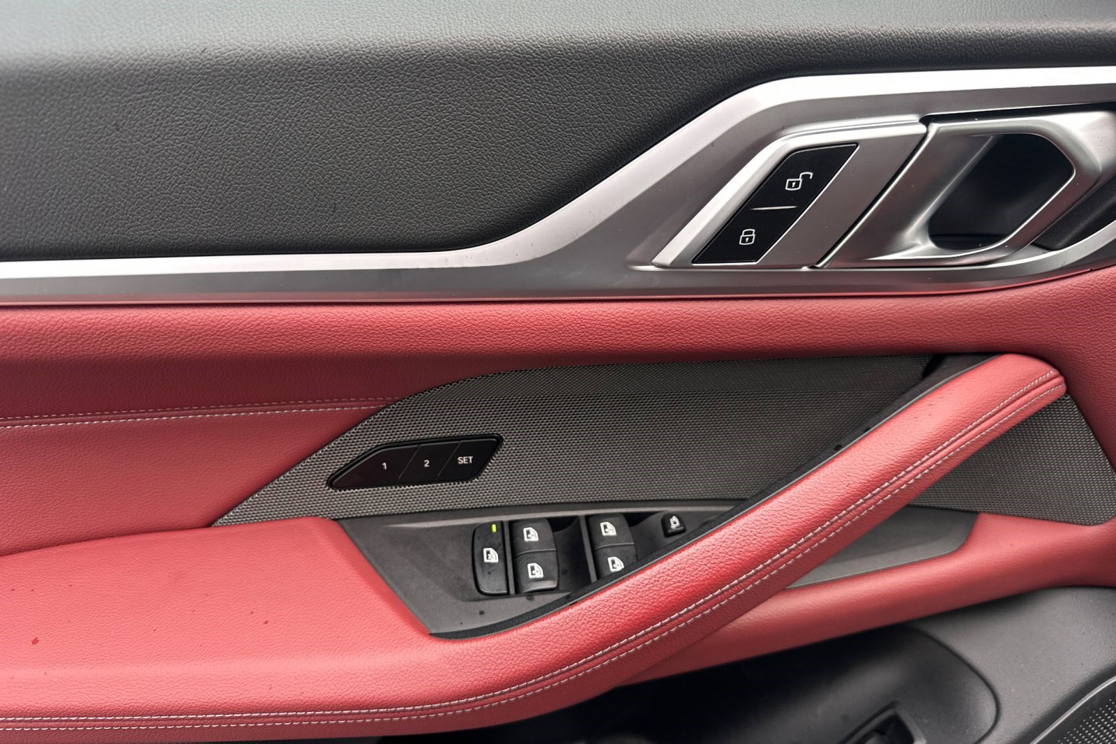 Used 2023 BMW i4 eDrive40 w/ M Sport Package image 12