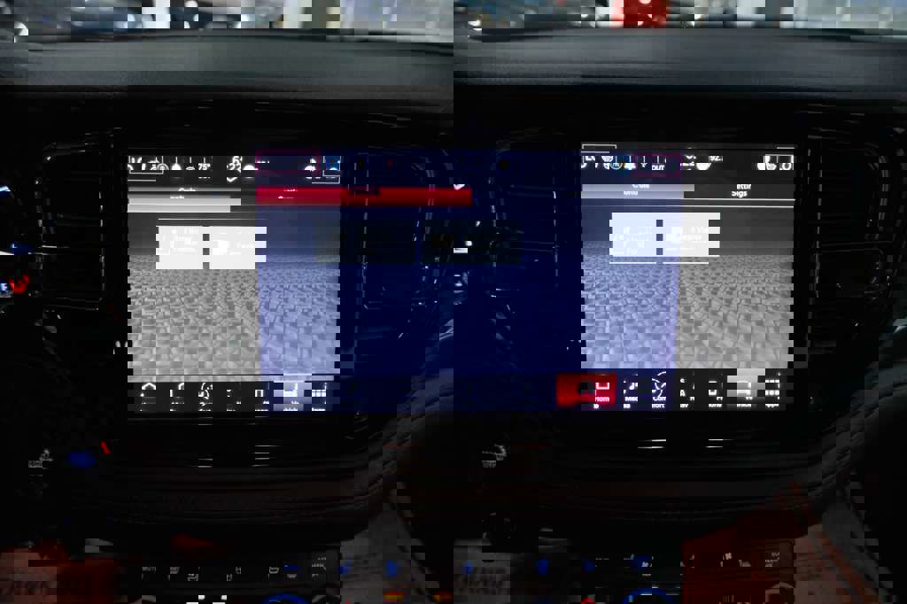 Used 2024 Dodge Durango GT image 30