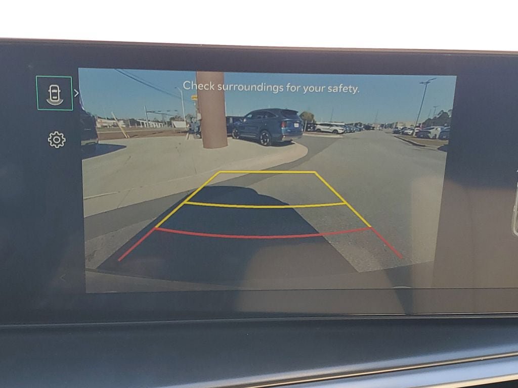 New 2026 Kia Sorento S w/ S Panoramic Sunroof Package FWD image 17