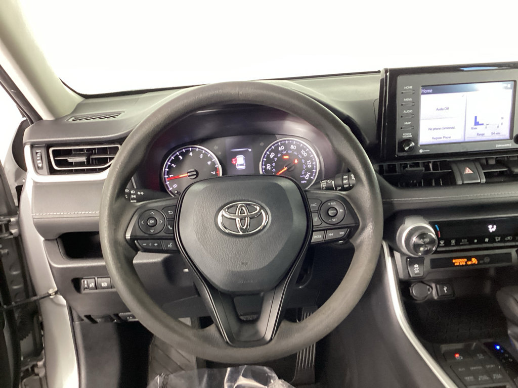 Used 2022 Toyota RAV4 XLE AWD/4WD image 18