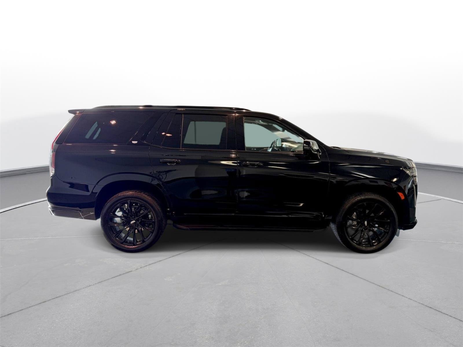 Certified 2024 Cadillac Escalade Sport w/ LPO, ONYX Package AWD/4WD image 19