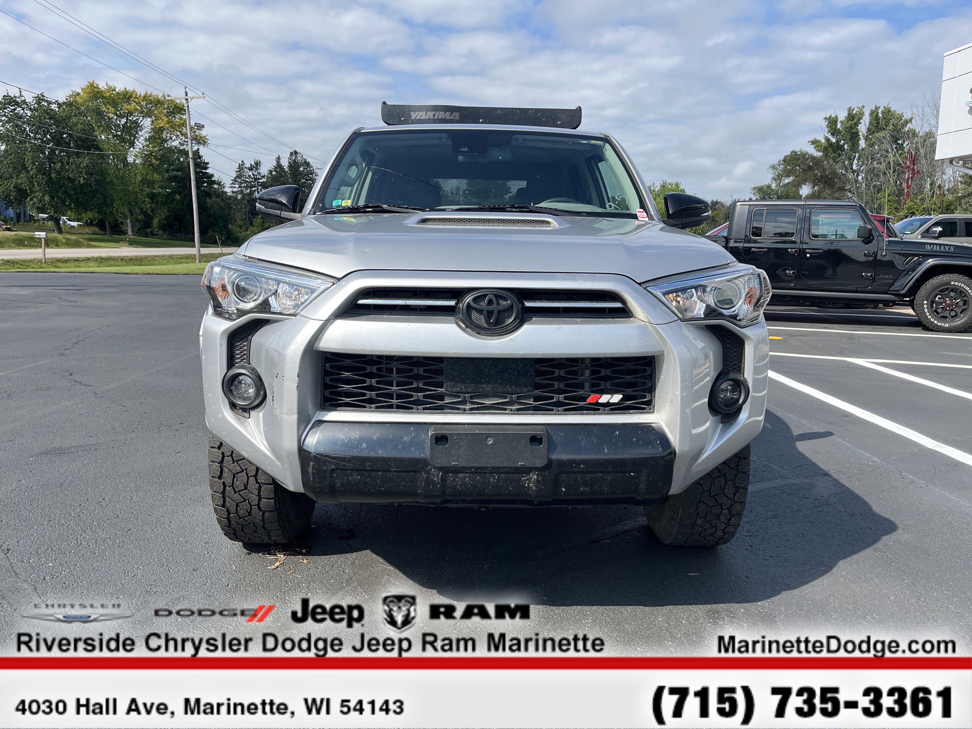 Used 2020 Toyota 4Runner Venture w/ Moonroof Package image 6