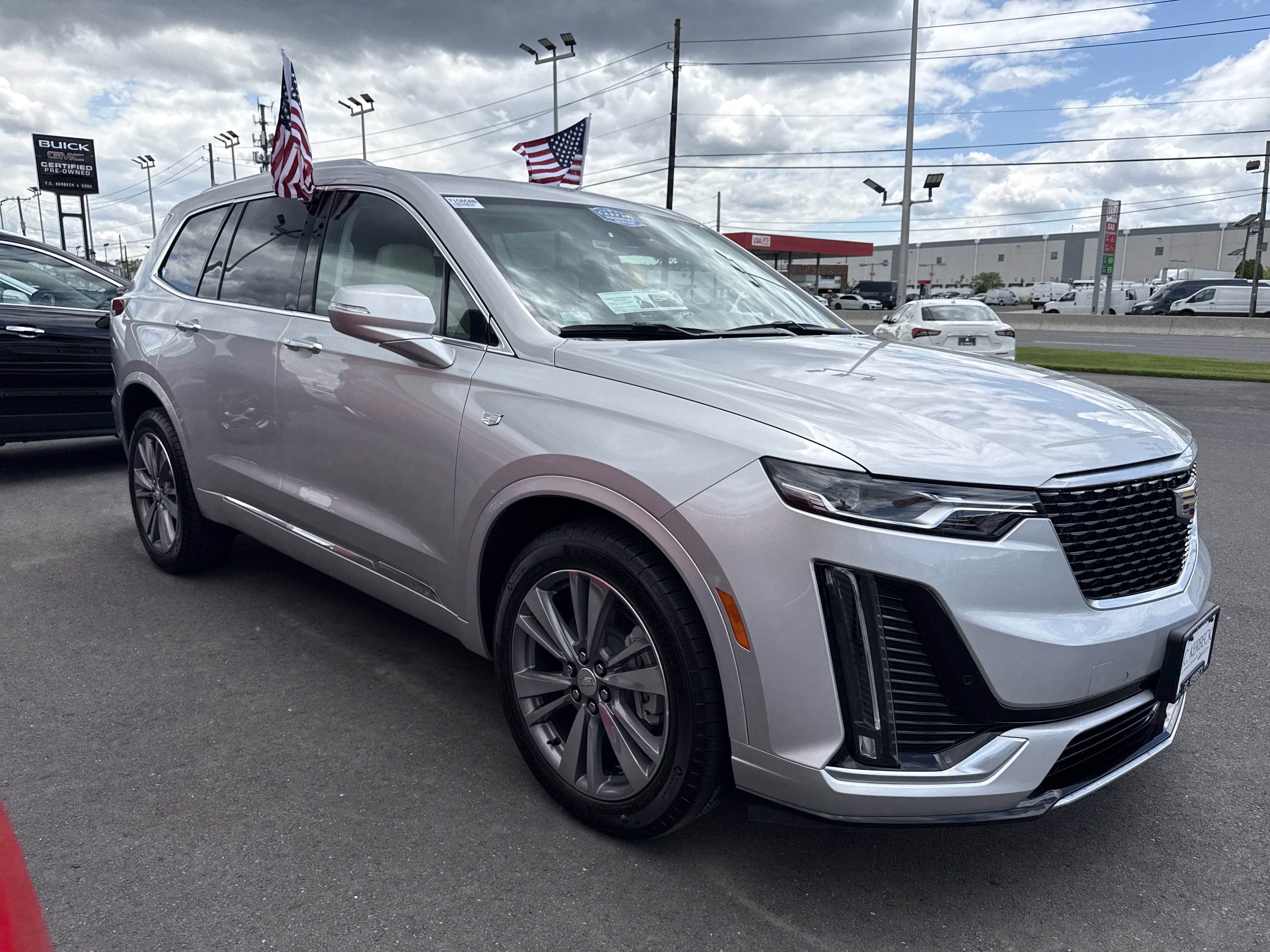 Used 2020 Cadillac XT6 Premium Luxury image 5